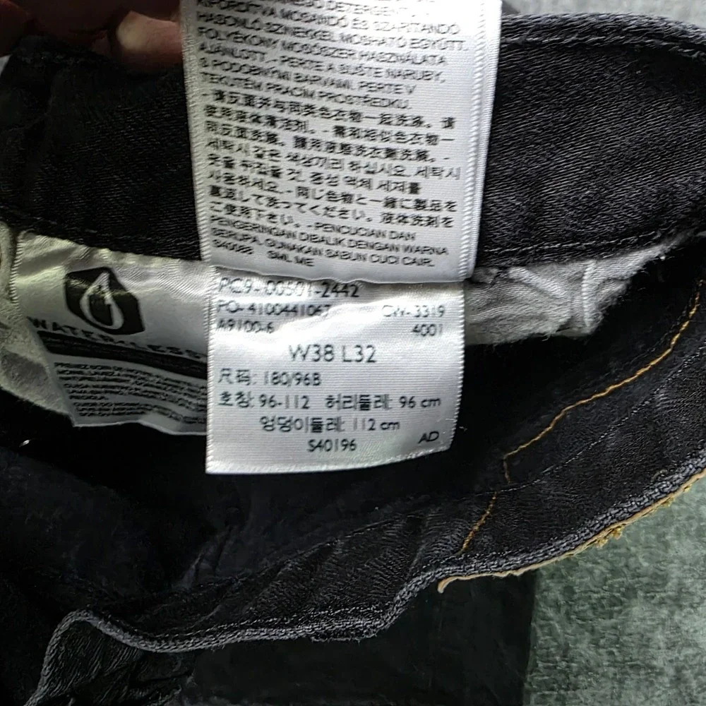 Black Levis 501 Men 38x32 Straight Leg Medium Wash Denim Button Down Fly Jeans